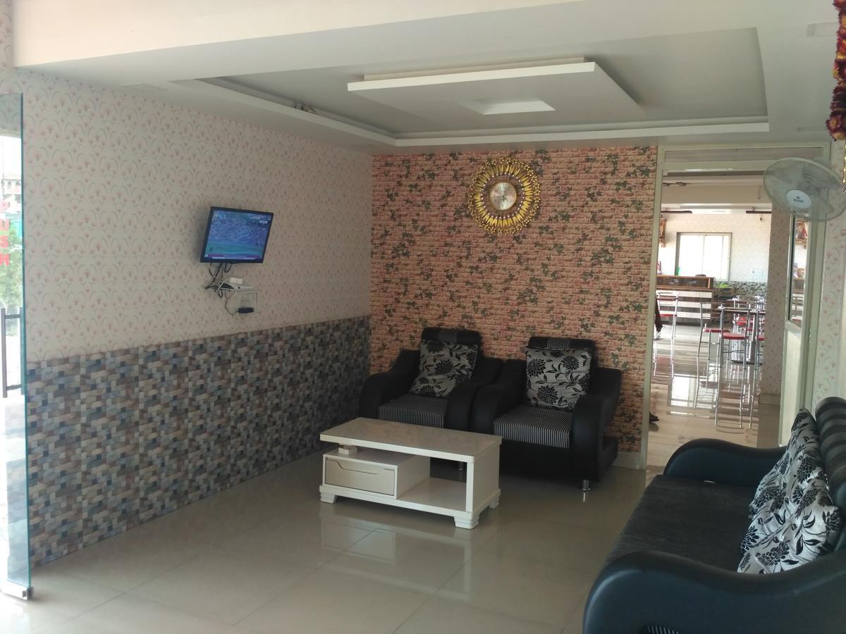Hotel Morya Garden Ranjangaon Ranjangaon Ganpati Buitenkant foto